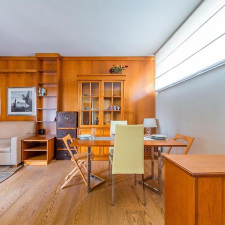 Cozy Apt - Corso Vercelli & Conciliazione M1 Milaan Buitenkant foto